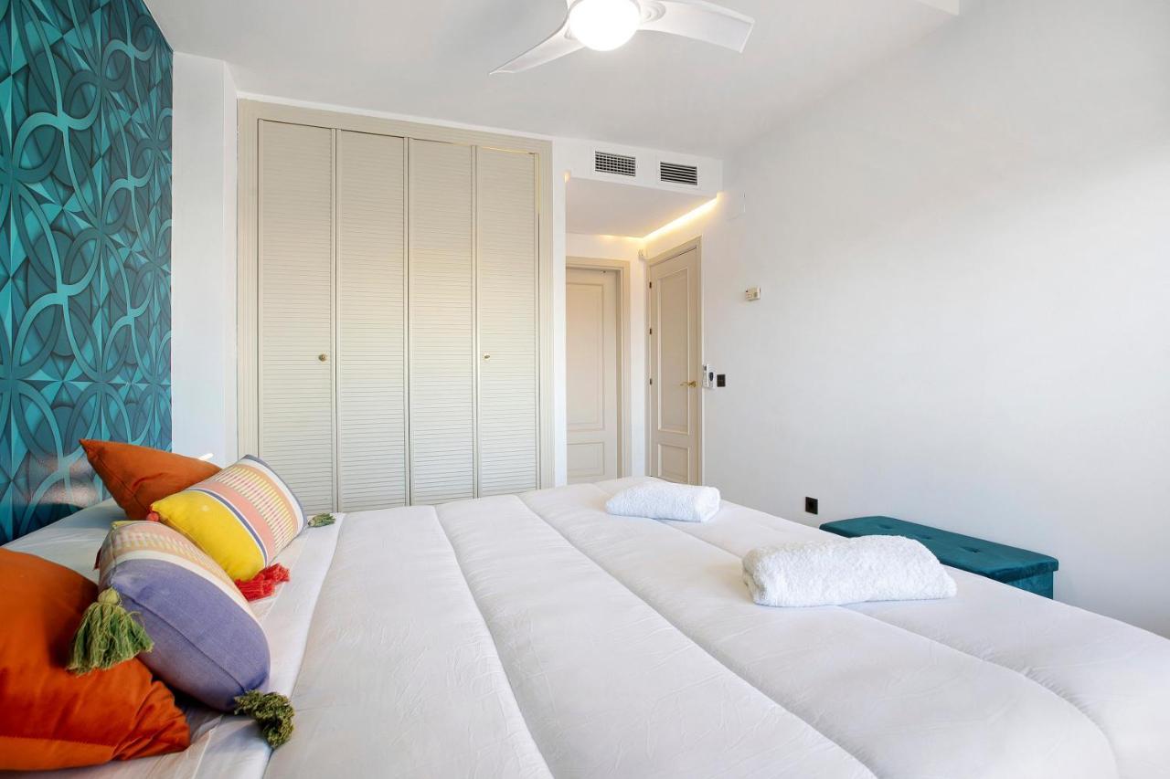 Luxury In Puerto Marina Appartement Benalmádena Buitenkant foto